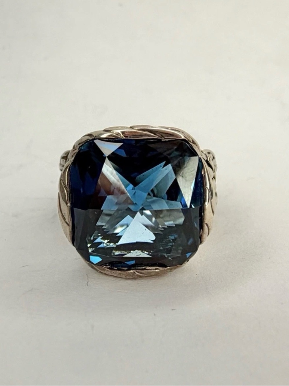 John Hardy London Blue Topaz Classic Chain Ring Sz 8.75